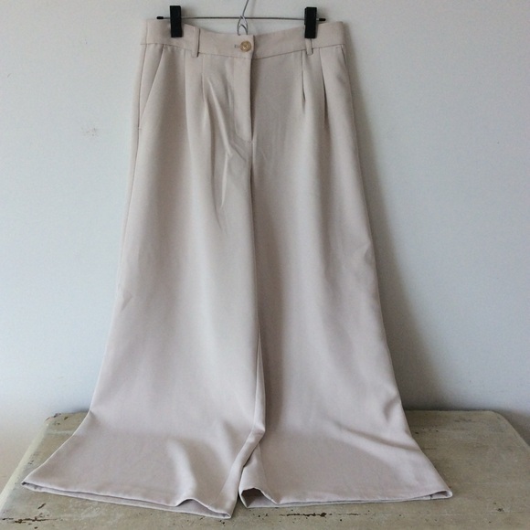 LOFT Pants - LOFT Versa Work Pants Cream Wide Leg Pleated Womens Size 8